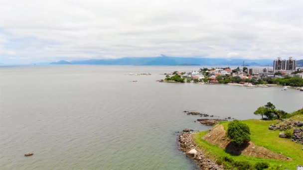 Aerial View Sea City Floripa Brazil Left Dolly — стоковое видео