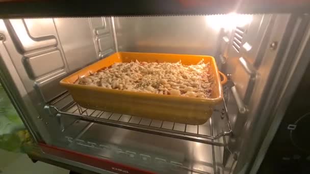 Lasagne Keramikschale Mit Extra Käse Ofen — Stockvideo