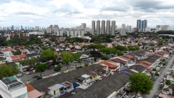 槟城现代住宅和公寓的Drone视图 — 图库视频影像