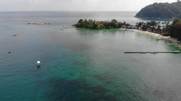 Drone Ansicht Der Tropischen Perhentian Island Küste Bewegung Von Links — Stockvideo