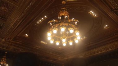 Inside A Fancy Library - Tilt - Up To Down