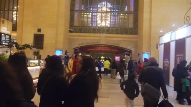 People Walking Main Concourse Trains Grand Central Station Static — Stock video