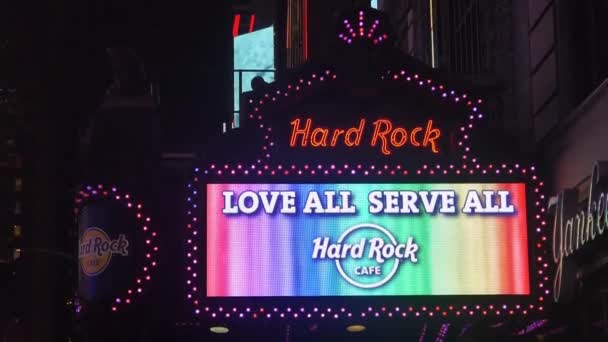 Hard Rock Cafe Sign Celebrating Homosexuality Gay Flag Colors Static — 图库视频影像