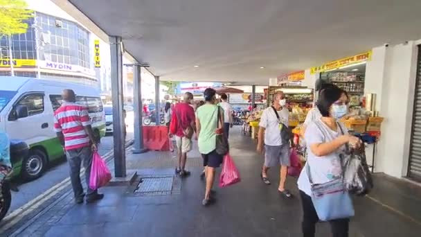 Lidé Chodící Poblíž Stánků Tržišti Penangu — Stock video