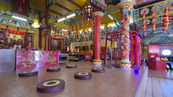 Bel Intérieur Coloré Temple Chinois — Video