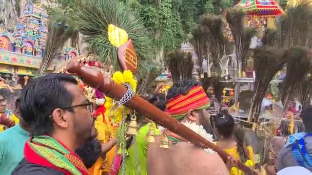 Sydasiatiska Hinduer Firar Thaipusam Festivalen Malaysia — Stockvideo