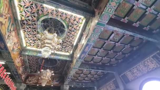 Estetyczny Widok Wnętrza Hinduskiej Tradycyjnej Świątyni Kek Lok — Wideo stockowe