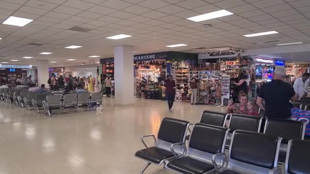 Красочные Сувенирные Магазины Аэропорту Коломбо — стоковое видео