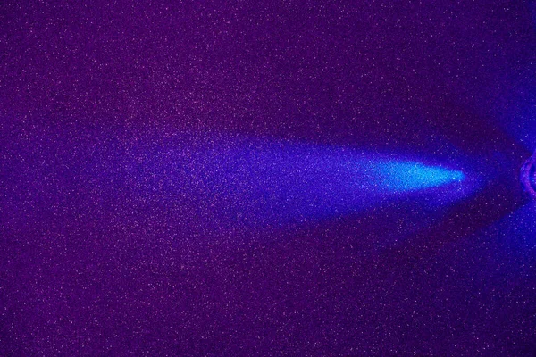 Fundo Granulação Fina Estrutural Lilás Escuro Feixe Luz Azul Claro — Fotografia de Stock