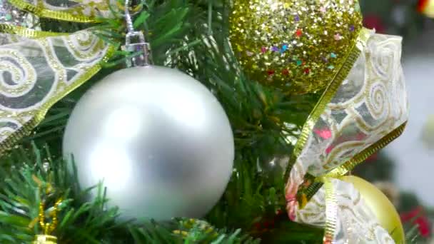 Noël Mouvement Close Arbre Noël Tourne Près Une Couronne Noël — Video