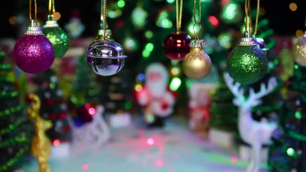 Natal Movimento Fundo Natal Escassamente Folheado Balançando Pequenas Decorações Natal — Vídeo de Stock