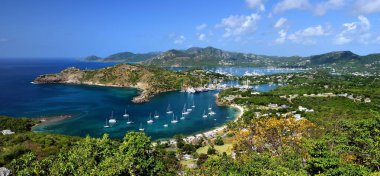 Timsah burnu ve Antigua İngiliz limanı