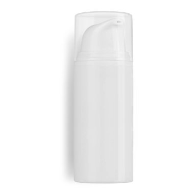 Beyaz zemin üzerinde sıvı sabun bulunan beyaz plastik şişe.