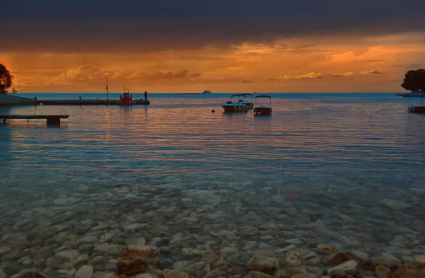 Atemberaubender Blick Auf Den Sonnenuntergang Vom Strand Der Grünen Lagune — Stockfoto