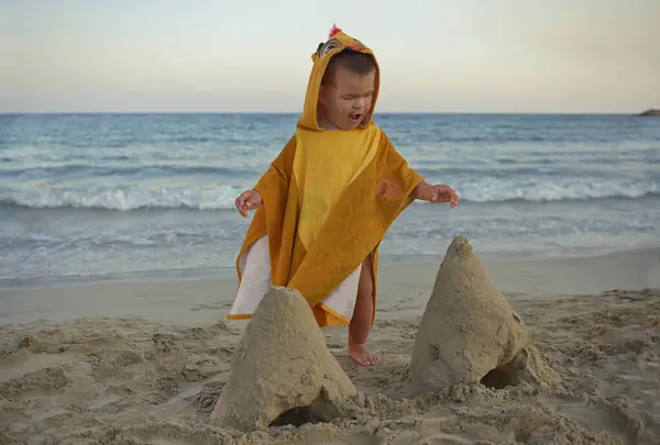 Little Boy Playing Beach Making Sand Castles Child Nature Beautiful Лицензионные Стоковые Изображения
