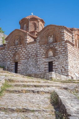 Arnavutluk 'un Berat Şatosu' ndaki tarihi Ortodoks kilisesi. Yüksek kalite fotoğraf