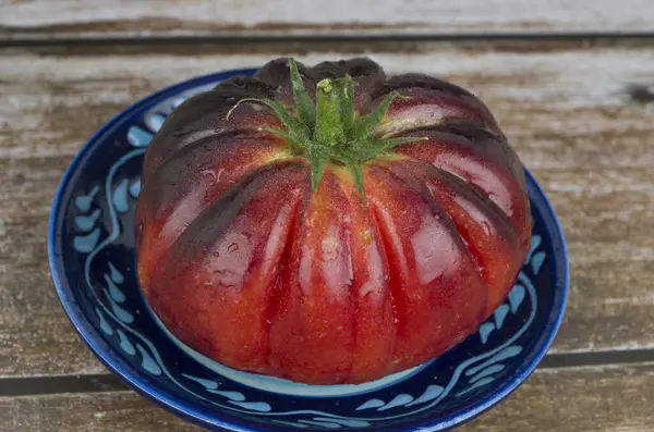 Taze Yiyecek Organik Olgun Kırmızı Sebze Tarımı — Stok fotoğraf