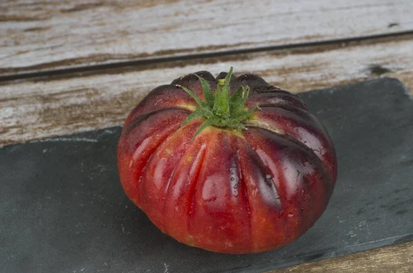 Friss Élelmiszer Nyers Természet Organikus Érett Piros Növényi Paradicsom Mezőgazdaság — Stock Fotó