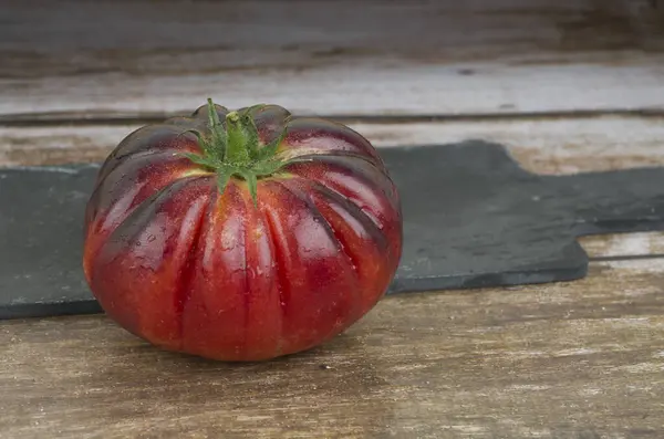 Segar Mentah Makanan Organik Matang Merah Sayuran Tomat Pertanian — Stok Foto