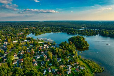 Almanya 'daki Aerialview Gölü ve Ulusal Park Muggelsee