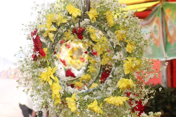 Women gerbera Flower Headband Floral Crown for wedding
