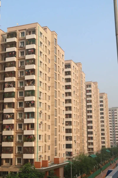 Bangladeş 'teki Dhaka City' deki apartman dairesi kiralık ve satılık.