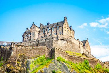 Edinburgh kalesi mavi gökyüzü, İskoçya