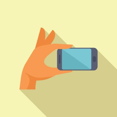 El, elinde bir akıllı telefon tutuyor ve muhtemelen bir fotoğrafçıya ya da turiste ait bir fotoğraf çekiyor.