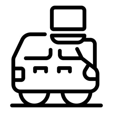 Modern tren, otomasyon konseptini gösteren dizüstü bilgisayarla demiryolunda çalışıyor.