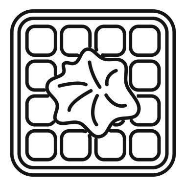 Lezzetli kahvaltı yemekleri eritilmiş tereyağıyla hazırlanıyor.