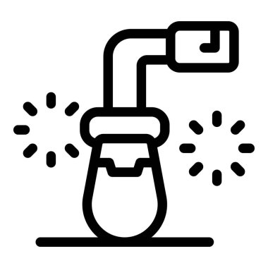 Gaz kaynağı metali eritiyor, parlak kıvılcımlar yaratıyor.