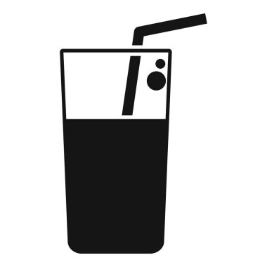 Kamışlı siyah beyaz bir bardak, ferahlatıcı bir yaz içeceğini temsil etmek için mükemmel.