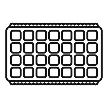 Boş buz küpü kalıbı suyla doldurulmayı bekliyor ve buz yapmak için dondurucuya yerleştirildi.