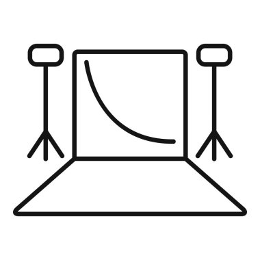 Boş fotoğraf stüdyosu bir modelle profesyonel bir fotoğraf çekimine hazır.