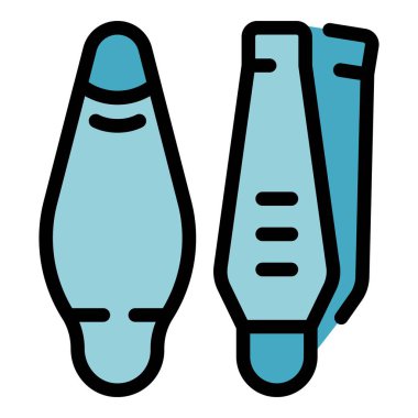 Beyaz arka planda duran iki şişe tırnak cilası yeni manikür ve pedikür yaptırmak için salona gittiğini gösteriyor.