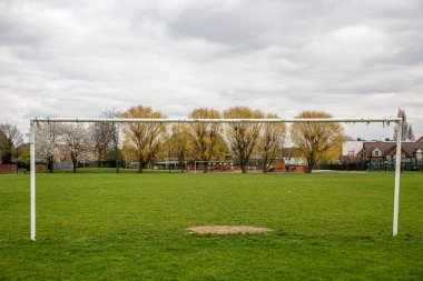 Sahadaki eski futbol golü.