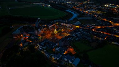 Listowel köyünde gece (Co. Kerry, İrlanda).