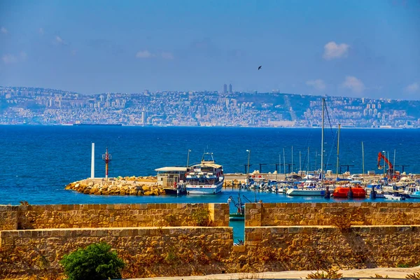 Vista Porto Cidade Haifa Parede Fortaleza Akko Israel Dia Ensolarado — Fotografia de Stock
