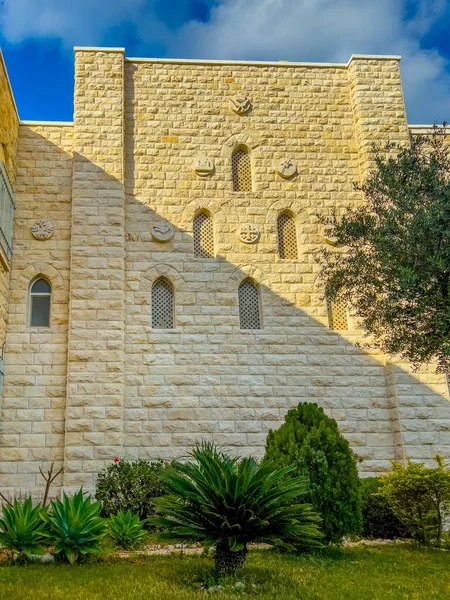 Haifa Israel 2023 Aprilie Mănăstirea Bisericilor Nuns Carmelite Discalced Fațada Fotografie de stoc