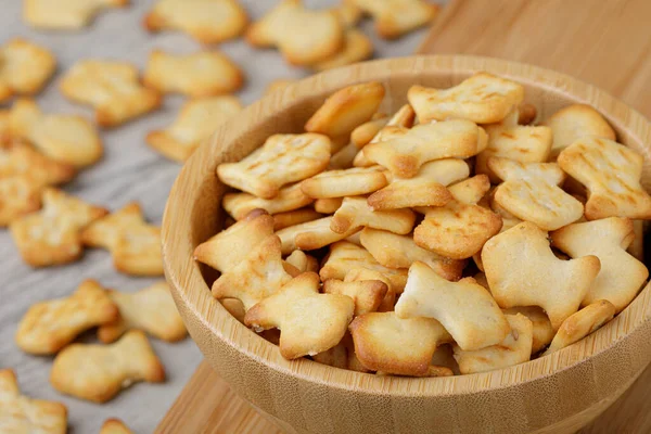 Wooden Bowl Delicious Goldfish Crackers Tasty Treat — Stock Photo, Image