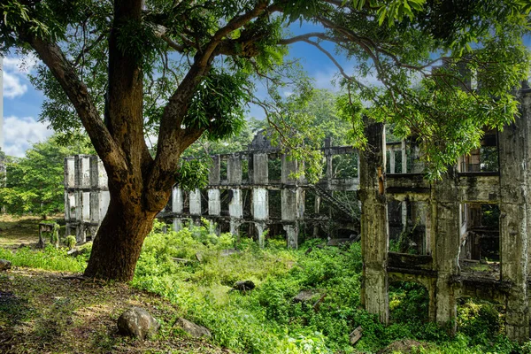 Zřícenina Kasáren Middleside Ostrově Corregidor Filipínách Corregidor Island Střežil Vchod — Stock fotografie