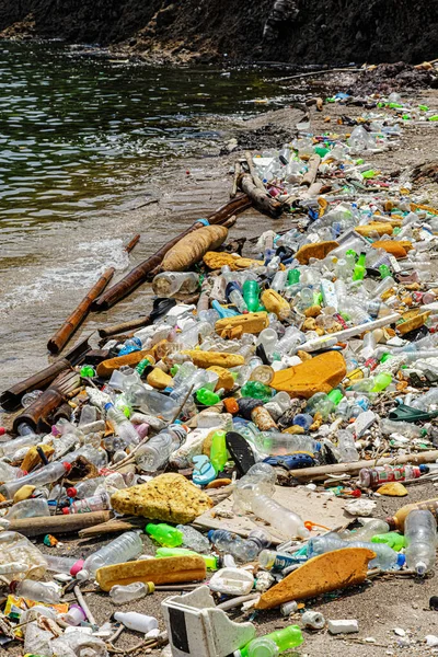 Manila Bay Philippines June 2023 Plastic Bottles Trash Litter Beaches — Stock Photo, Image