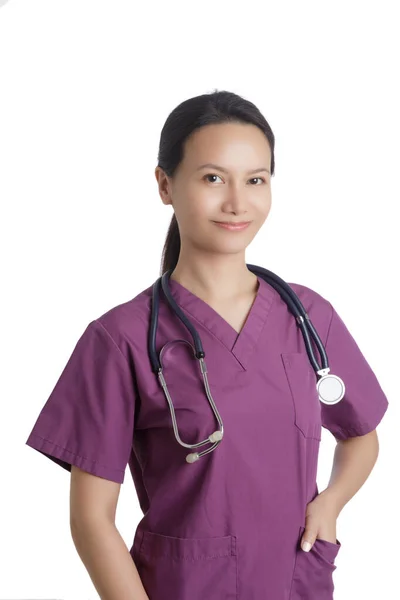 Mulher Asiática Bonita Doutor Enfermeira Vestida Com Esfregaços Roxos Isolados — Fotografia de Stock