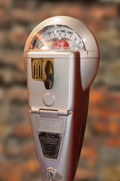 Old Time Vintage Parking Meter Has Expired Times — Stock Photo, Image
