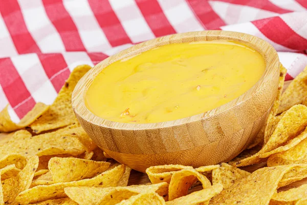 Large Wooden Bowl Delicious Cheese Dip Roasted Corn Tortilla Nacho — Stock Photo, Image