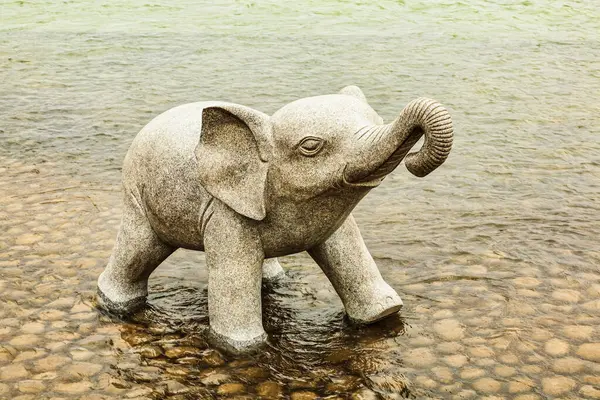 Estátua Elefante Rio Elephant Trunk Hill Park Guilin Guangxi China — Fotografia de Stock