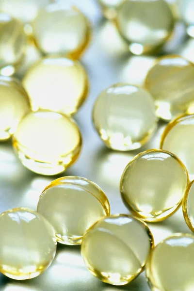 Close Vitamin Capsulus White Background Shallow Depth Field Copy Space — Stock Photo, Image