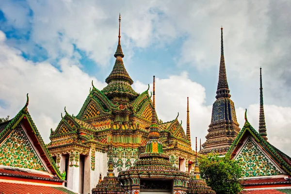 Traditional Structures Decorated Gold Grand Palace Bangkok Thailand Southeast Asia — Stock Photo, Image