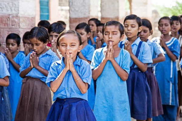 Školní Děti Navštěvující Mateřskou Školku Venkově Mimo Dillí Indie Jižní — Stock fotografie
