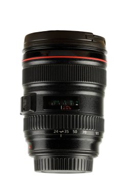 Fotokopi alanı olan beyaz bir arkaplanda izole edilmiş modern DSLR Kamera Mercekleri